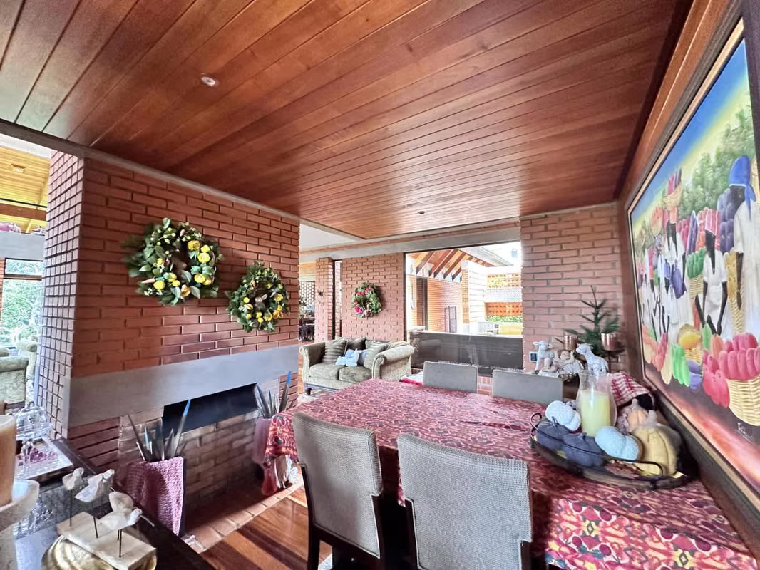 Venta de Casa en El Tirol San Rafael Heredia Angeles en lote de 3438 m2, foto 4