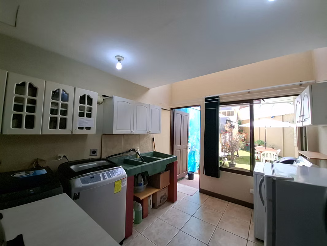 Venta de casa en Residencial Omega, La Unión de Tres Ríos, foto 5