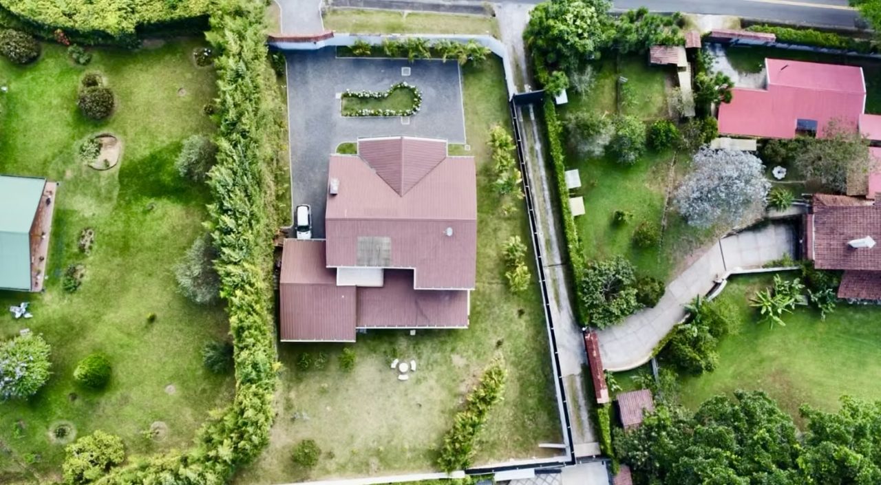 Elegancia Potencial Comercial en un Solo Lugar | 2.096 m² San Ramón Tres Ríos, foto 3