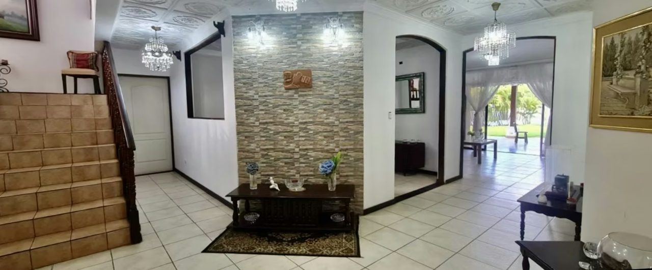Elegancia Potencial Comercial en un Solo Lugar | 2.096 m² San Ramón Tres Ríos, foto 4