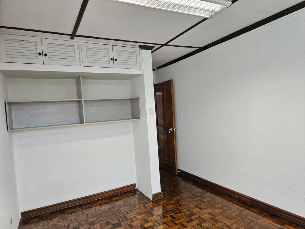 Venta casa en BARRIO DENT- Casa Comercial con Uso de Suelo Mixto, foto 5