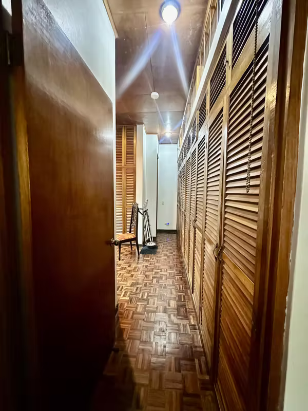Se vende preciosa y grande casa en Curridabat Guayabos, foto 3