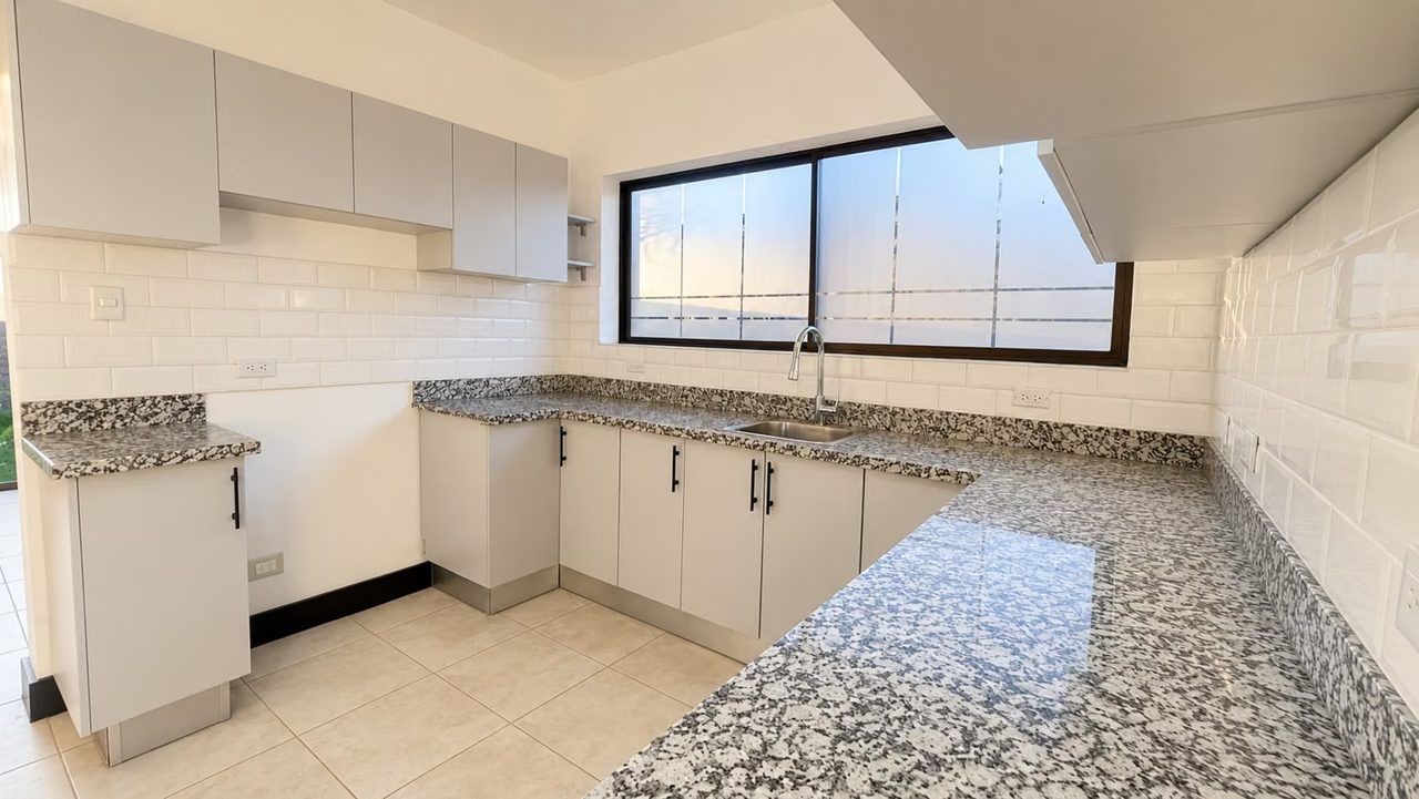 Casa en venta, recién remodelada condominio Remanso de Mallorca KV, foto 5