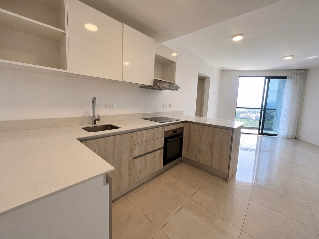 SE VENDE PENTHOUSE EN NÚCLEO SABANA, foto 2