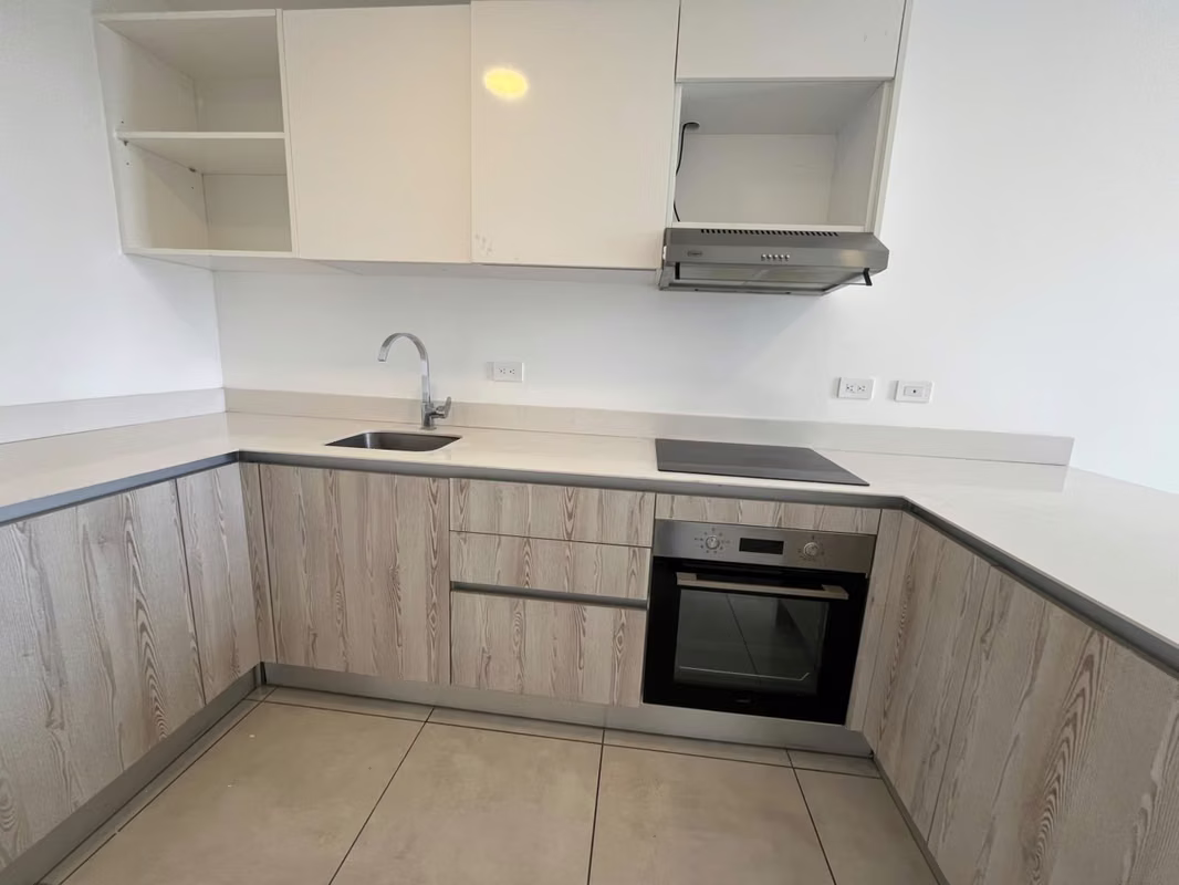 SE VENDE PENTHOUSE EN NÚCLEO SABANA, foto 4