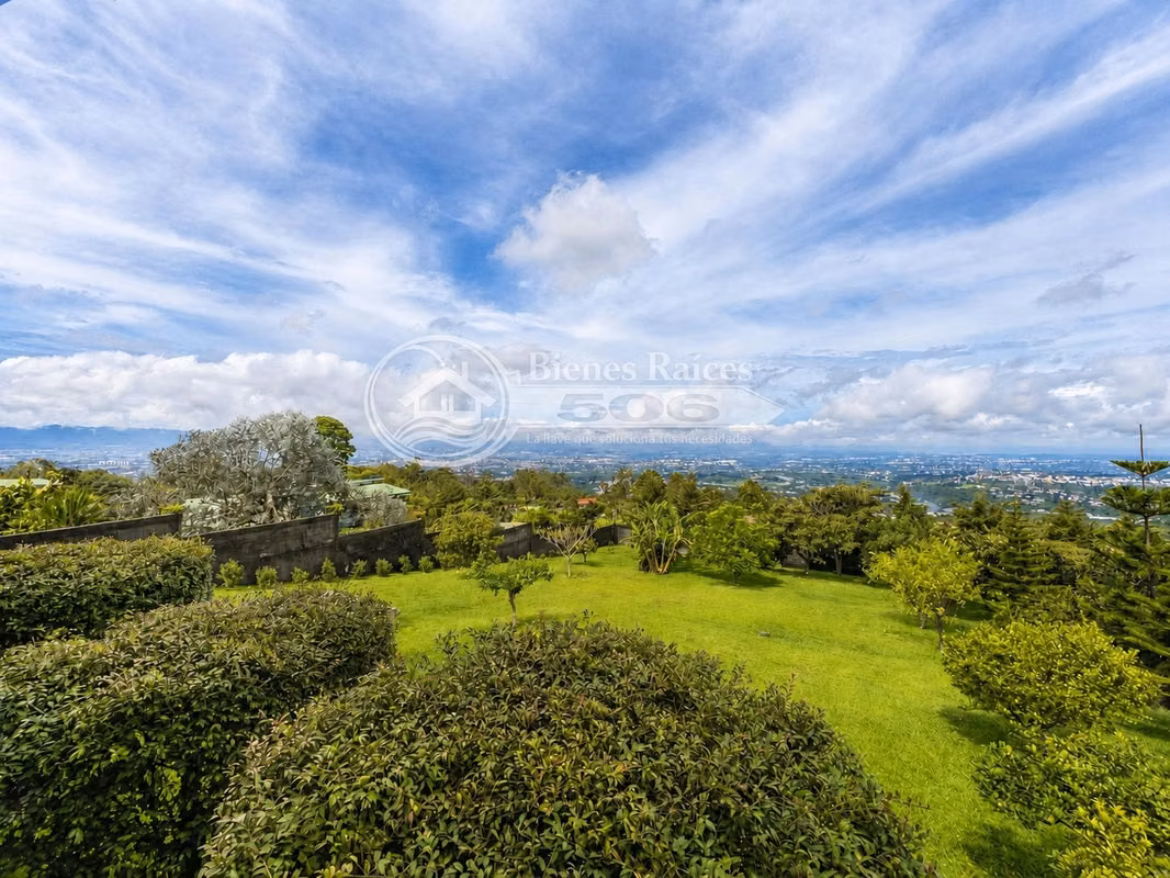 Se Vende Casa con Amplio Terreno y Vista Panorámica 360°, foto 3