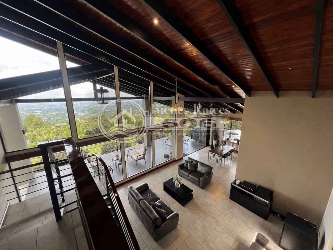Se Vende Casa con Amplio Terreno y Vista Panorámica 360°, foto 4