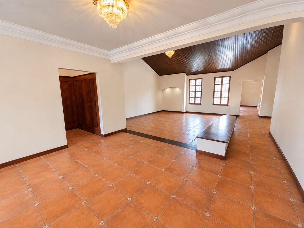 Casa en Venta en Casco de Antigua Guatemala, foto 2