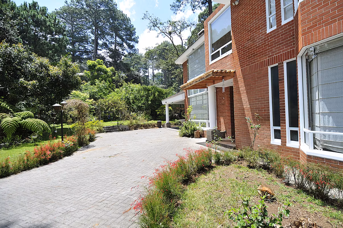 Casa en Venta, Elegancia Contemporánea, a 16 km de La Antigua Guatemala, foto 2