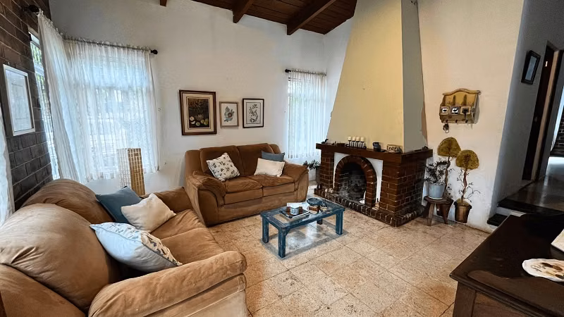 Venta de casa ubicada en San Lucas Sacatepéquez 1 nivel y 1,150 Vr2. de terreno., foto 5
