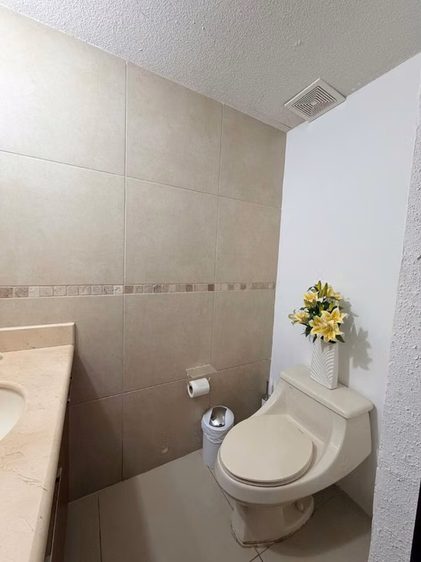TOWNHOUSE EN VENTA \| DALÍ, ZONA 14, foto 2
