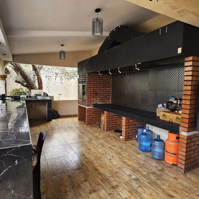 Se Vende Amplia Casa Salida al Sur Km.9, foto 4