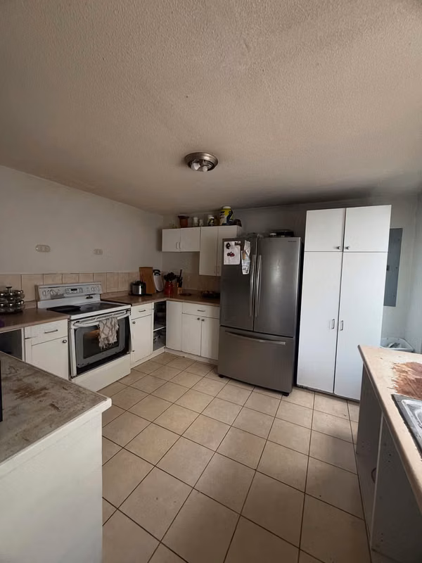 Se Vende Casa Res. Portal del Bosque I Etapa, foto 3
