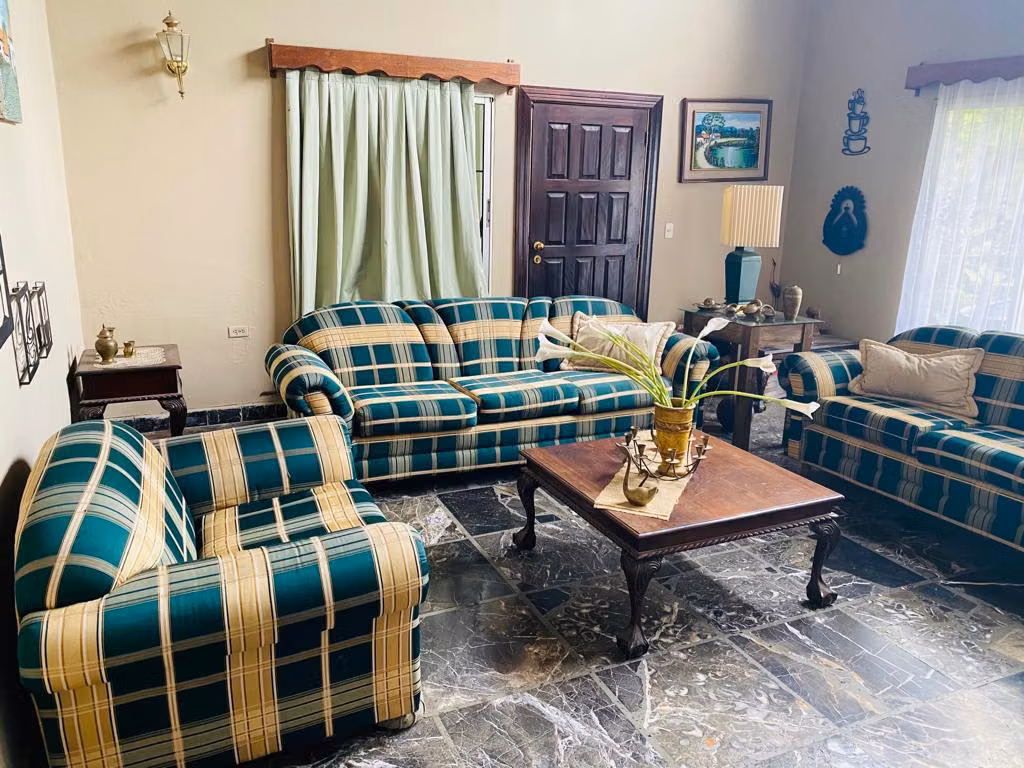 Se Vende Amplia Casa en El Chimbo, foto 2