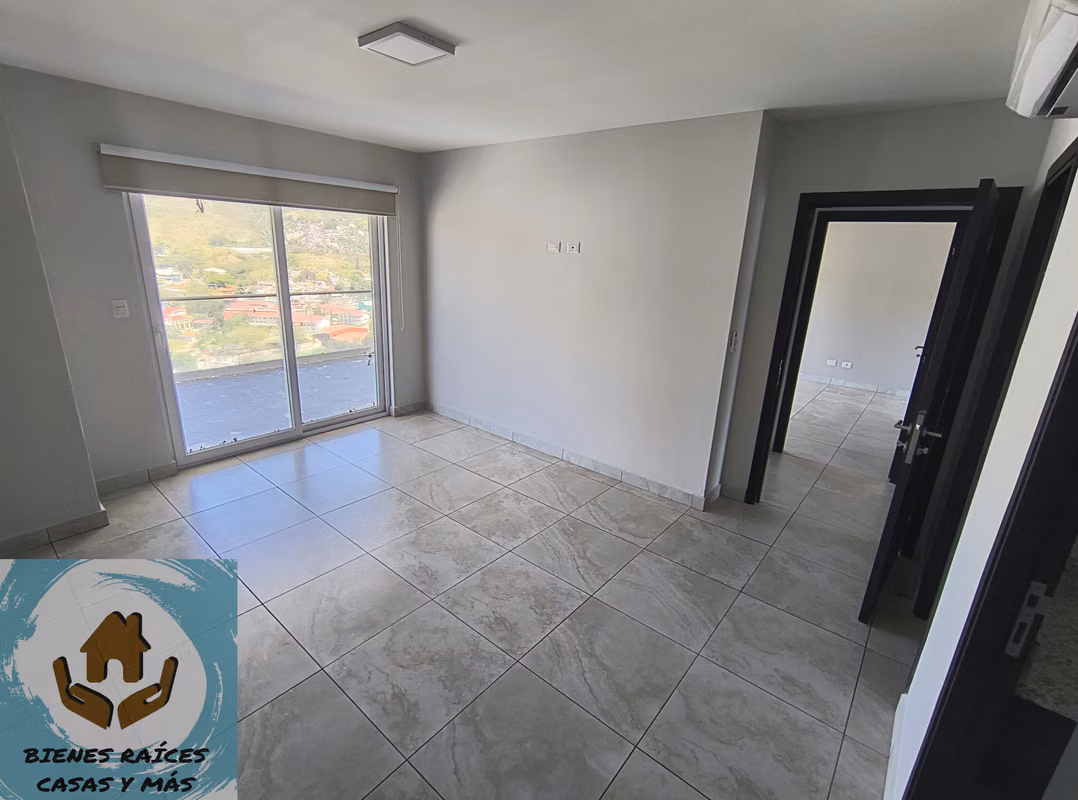 PENTHOUSE EN VENTA EN TORRE MODERNA CON TODAS SU AMENIDADES EN COLONIA LARA, foto 5