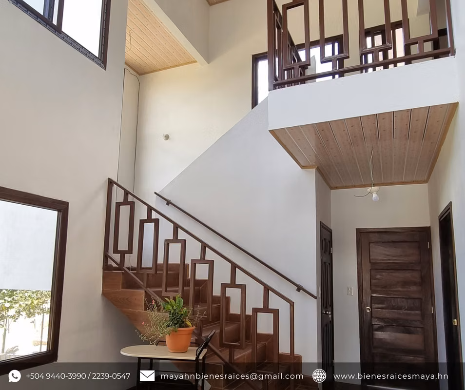¡Se vende casa en Res. Hacienda Santa Clara, San Antonio de Oriente!, foto 2