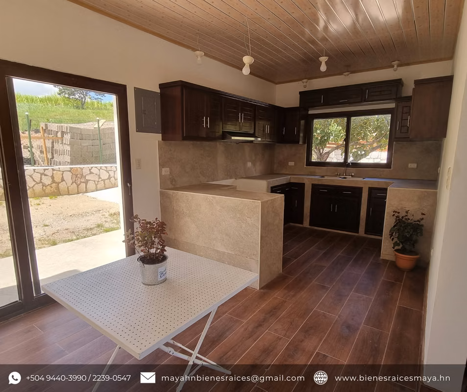 ¡Se vende casa en Res. Hacienda Santa Clara, San Antonio de Oriente!, foto 3