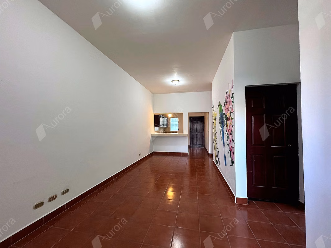 Casa Moderna de 3 Habitaciones en Residencial Fátima, León, foto 4