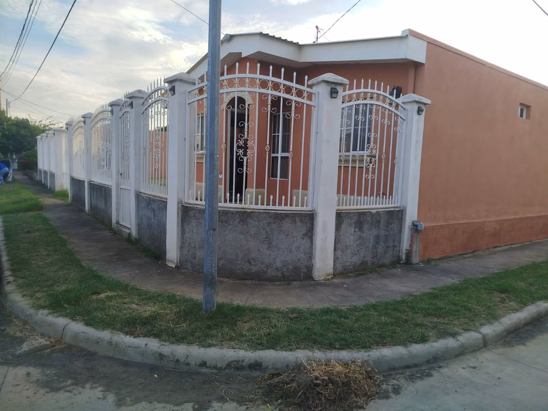 Venta de Casa en Ciudad El Doral, foto 2