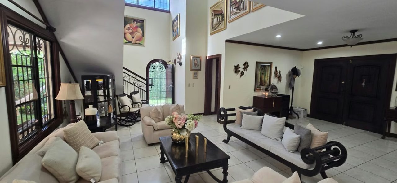 Venta de Casa en Santo Domingo, foto 2