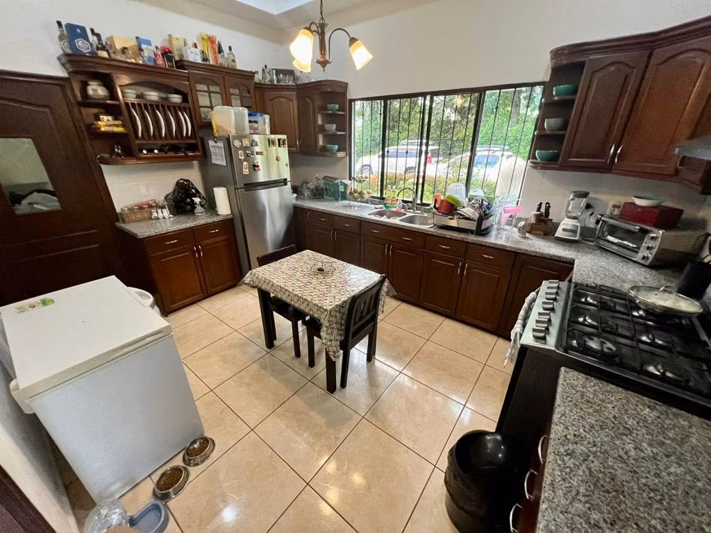 Venta de Casa en Carretera Vieja a León, foto 2