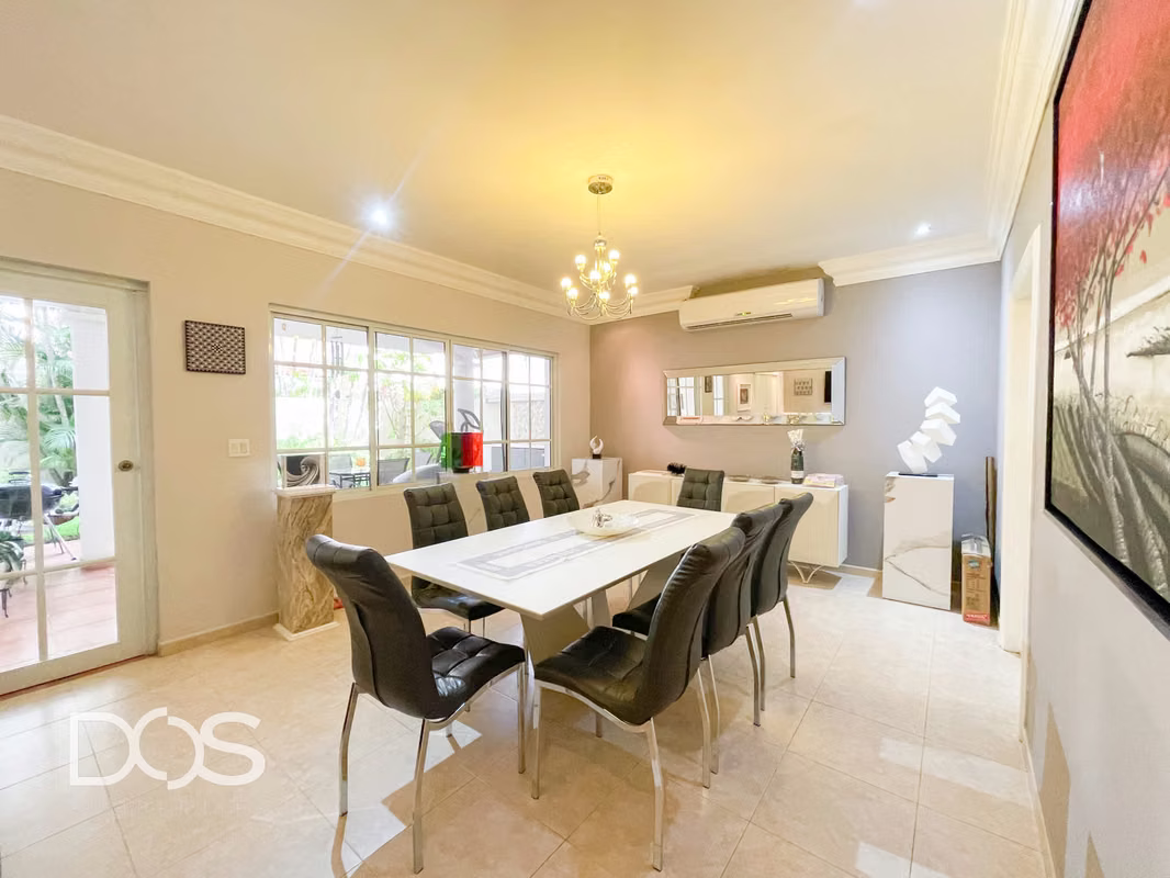 VENTA de Casa con Patio en Costa del Este | Den + Oficina, foto 5