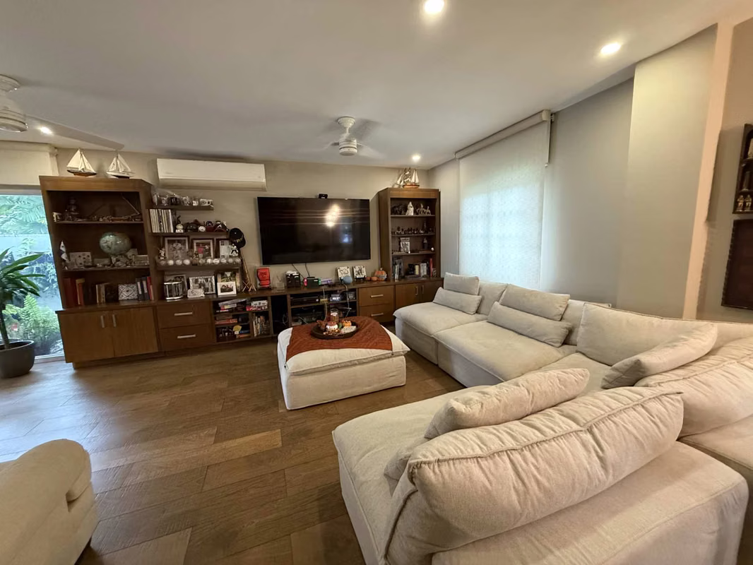Se vende casa con piscina en Costa del Este., foto 2