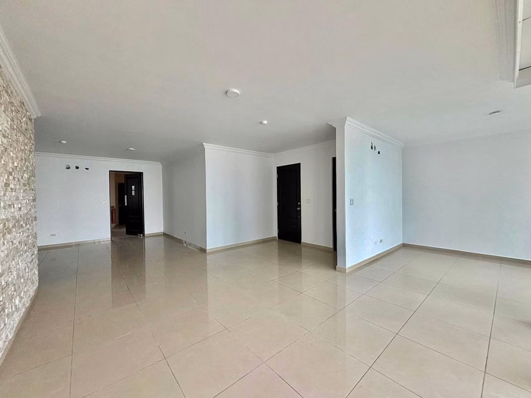 SE VENDE APARTAMENTO CON VISTA AL MAR – PH OCEAN DRIVE, PUNTA PACÍFICA, foto 4