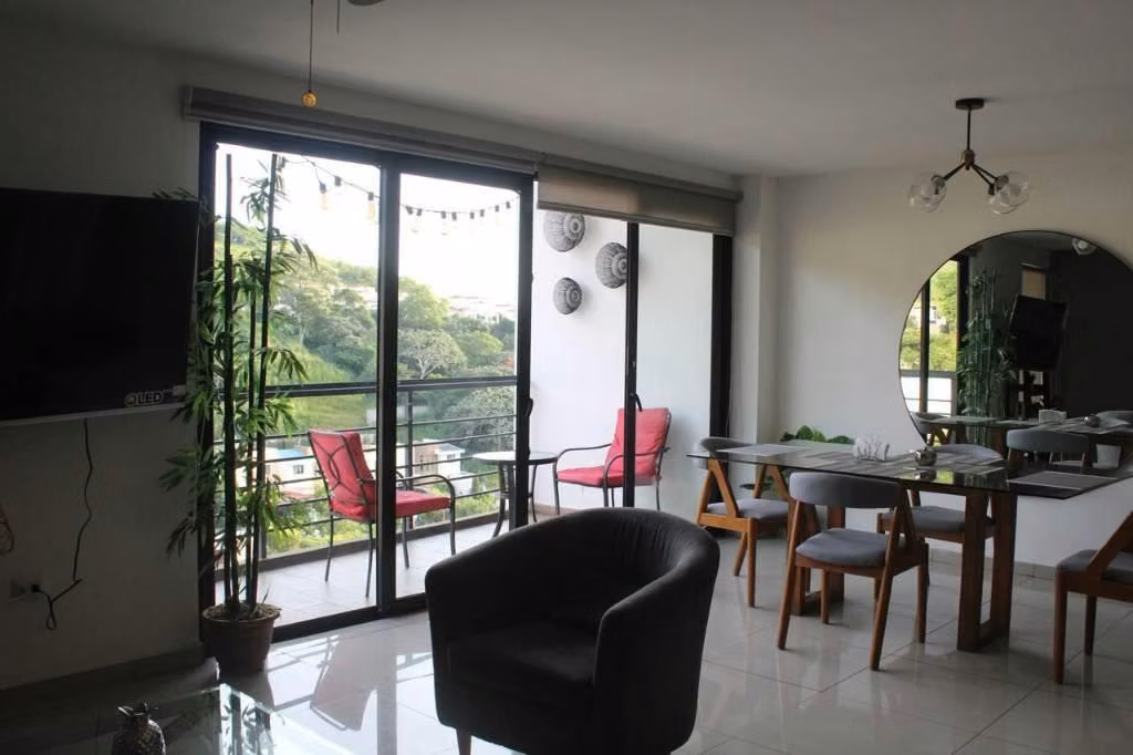 VENDO PRECIOSO APARTAMENTO EN SANTA ELENA, ANTIGUO CUSCATLAN, foto 2