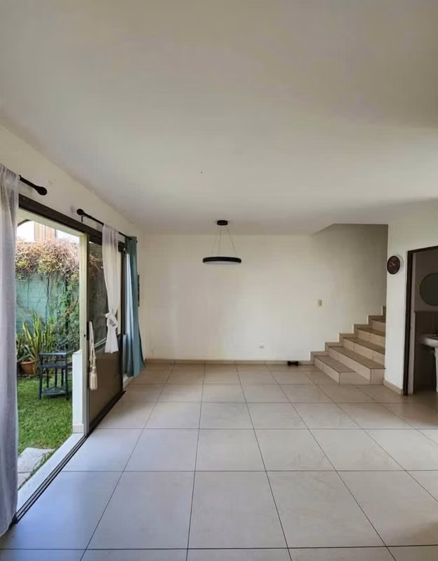 Alquiler de Casa en Residencial Las Pergolas, Zaragoza, foto 2