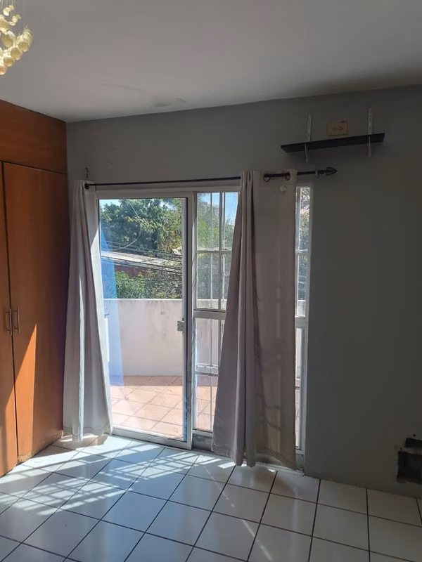 Se vende apartamento en Condominio Hill Side, Colonia Escalón | $275,000, foto 5
