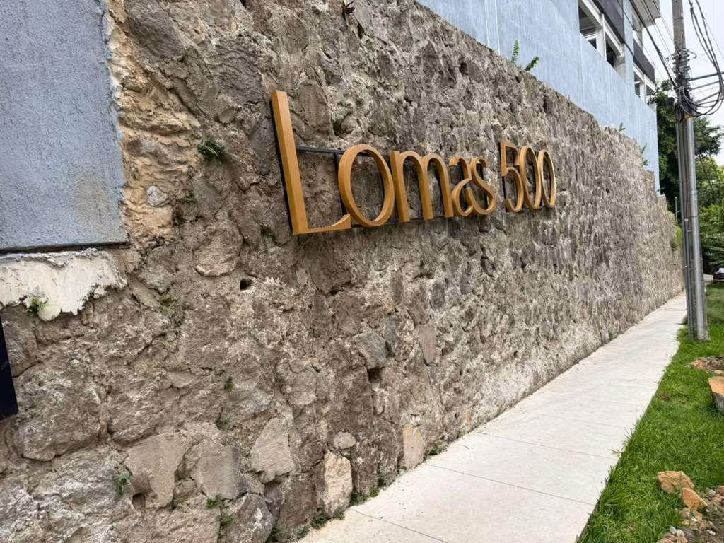 OPORTUNIDAD!! UNIDAD EN ULTIMO PISO DE  LOMAS 500!!!!, foto 3