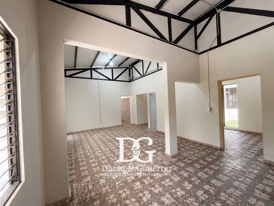 ALQUILO CASA EN REMODELACIÓN EN LA RÁBIDA, foto 3