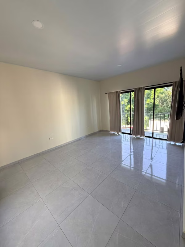 SE VENDE CASA ESCALON MODERNA COMO NUEVA, TOTALMENTE AMUEBLADA, foto 5